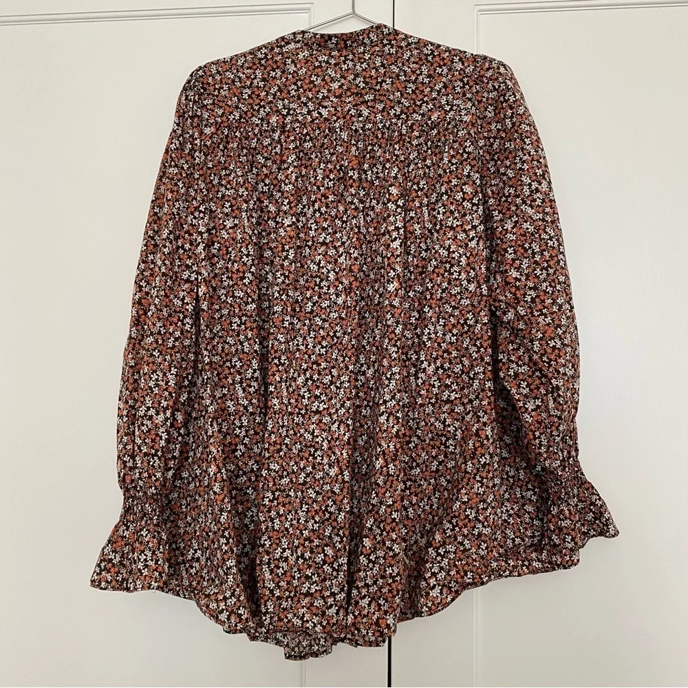 Steele floral long sleeve top - Picture 9 of 9